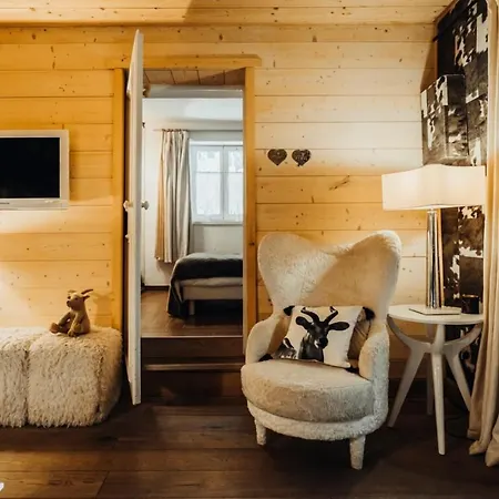 Cozy Near The Center Megeve
