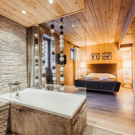 Cozy Near The Center Megeve